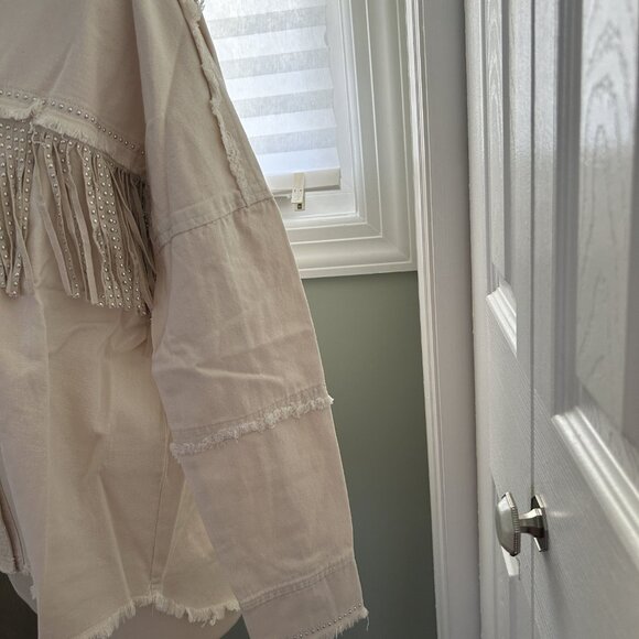 NIKKI LUND  fringe oversized jacket - natural, Size SMALL, NWT - Picture 11 of 13